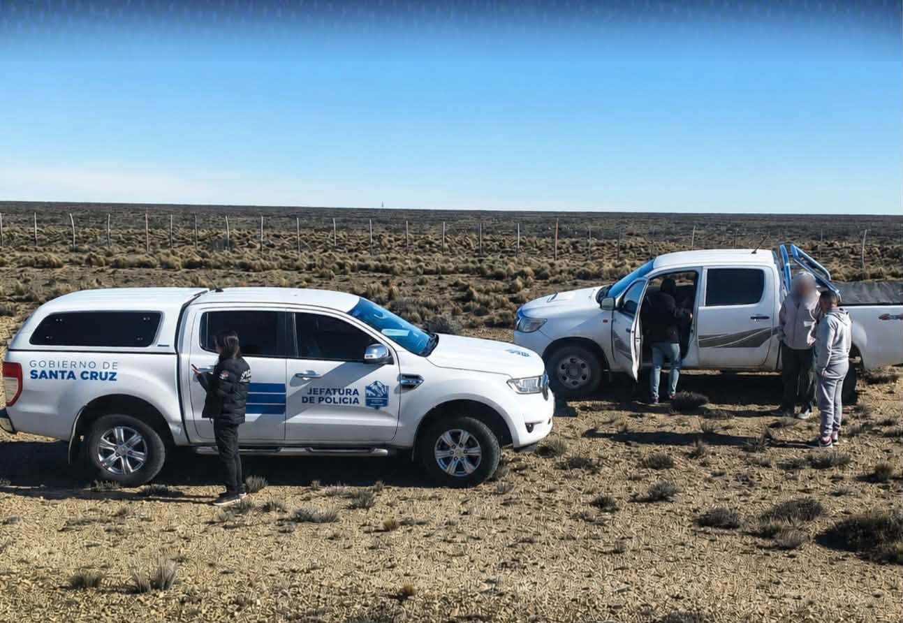 Cazaban de forma ilegal y la Policía descubrió que el vehículo tampoco podía circular