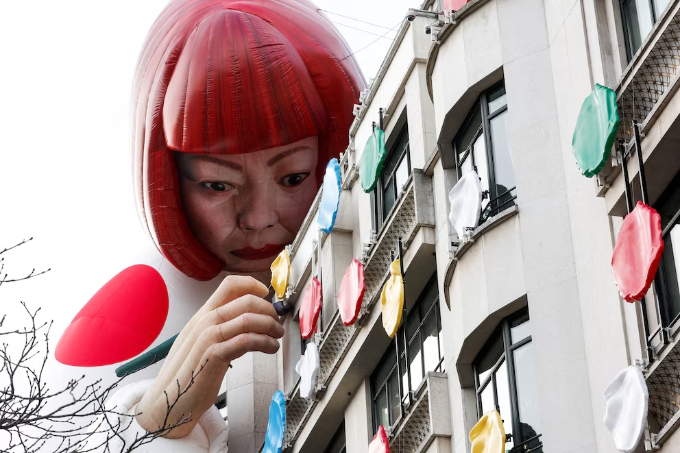 Yayoi Kusama se alejó del mundo mientras sus obras alcanzaban cifras récord
