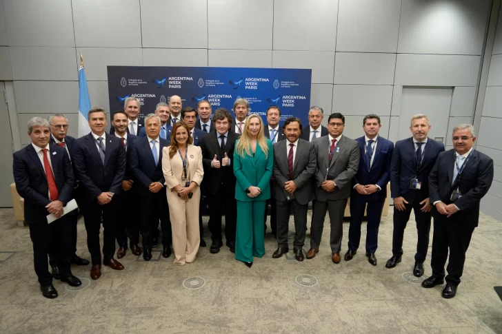Milei recibió a Claudio Vidal en París tras su discurso ante empresarios e inversores